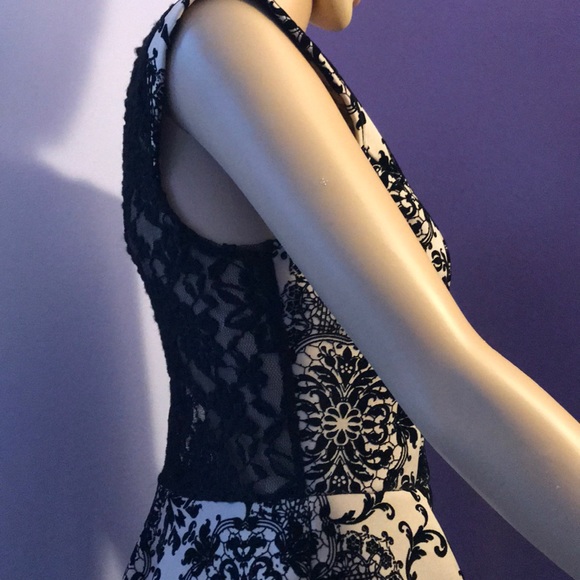 ❌SOLD❌🆕Iris Basic Peplum Dress Black/Tan - Picture 7 of 7